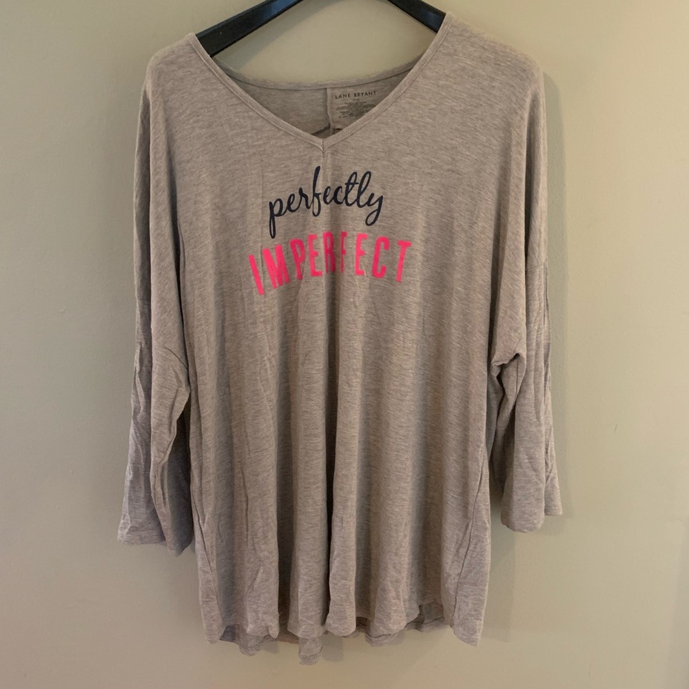 Lane Bryant women’s gray top 3/4 sleeves size 18/20 new with tags.